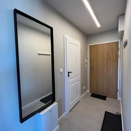 Apartament Halo Check In 24h Privat Parking *