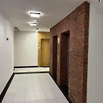 Halo Check In 24h Privat Parking * Вроцлав