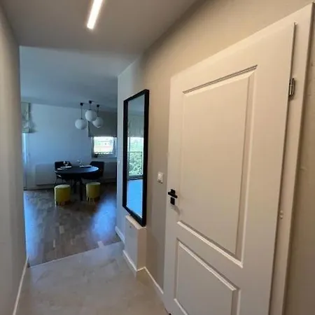 Διαμέρισμα Halo Check In 24h Privat Parking Βρότσλαβ